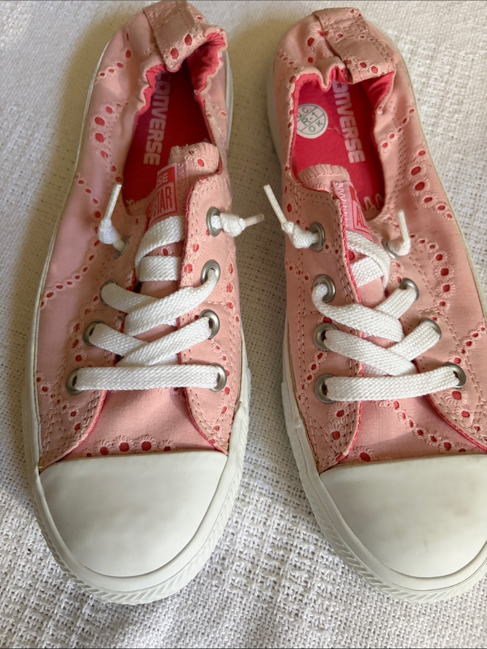 Converse Pink Eyelet Canvas Slip-On Sneakers with White Accents, NIB Size 9